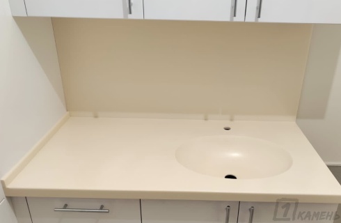 Бежевая овальная мойка для кухни из акрилового камня Grandex Melted Butter D-305