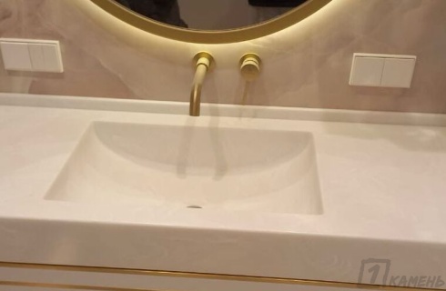 Раковина в форме лодочка из акрилового камня HI-MACS Aurora Cotton M615