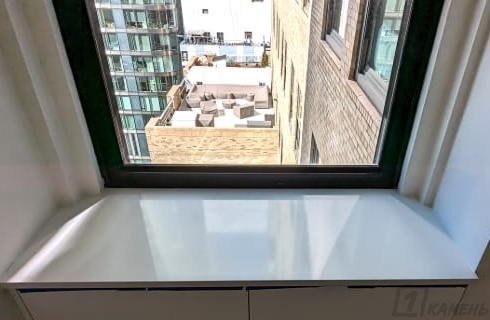 Прямой однотонный подоконник из акрилового камня Neomarm N-010 White