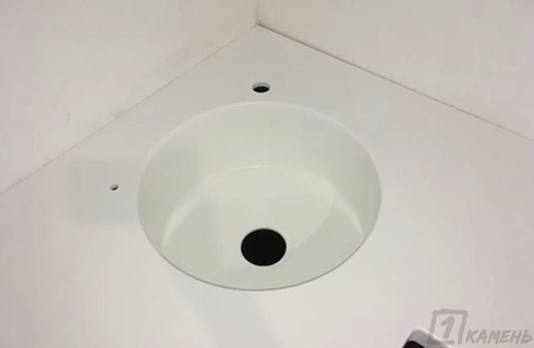 Белая круглая мойка для кухни из акрилового камня Tristone Glaicer White 019