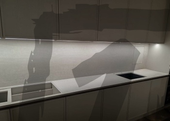 Столешница из кварцевого агломерата Caesarstone 4023